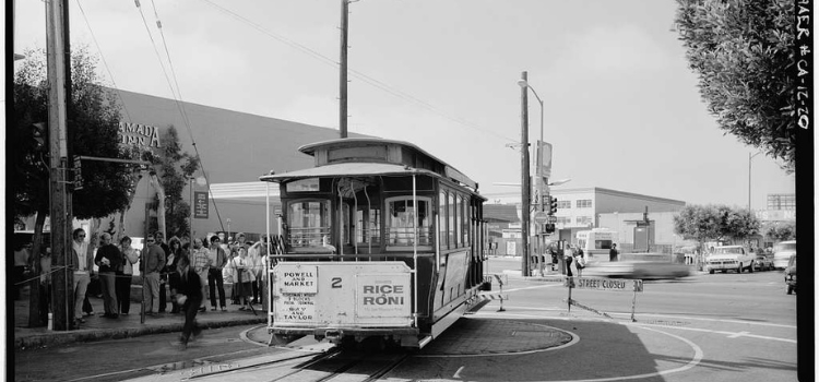 A photo of the San Francisco Cable Railway at Washington and Mason Streets